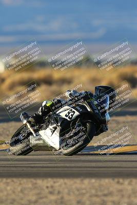 media/Dec-07-2024-CVMA (Sat) [[21c5f1ef85]]/Race 12-Supersport Middleweight/